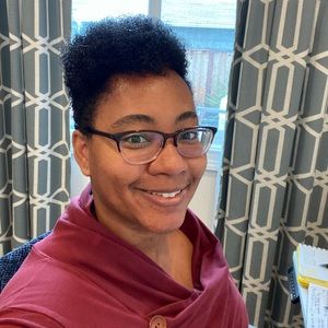 Meet your Posher, Davida